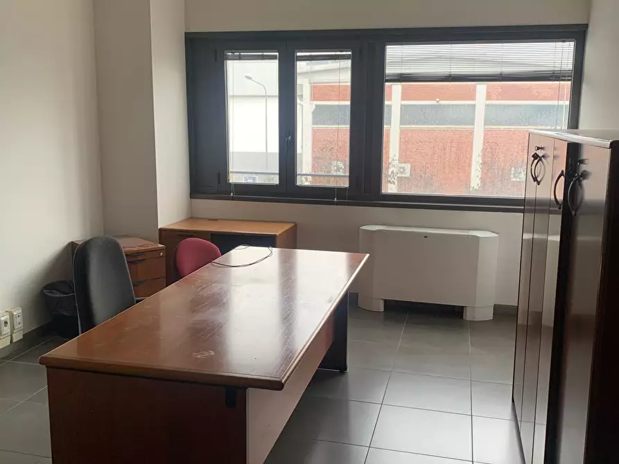 Immagine 17 di Ufficio in affitto  in Via Enrico Fermi a Fontevivo