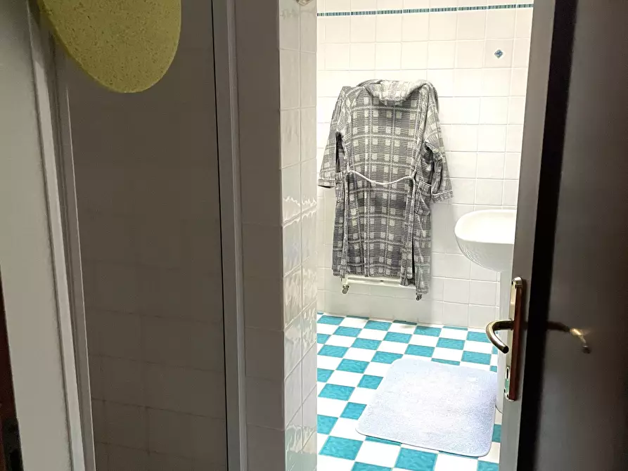 Immagine 38 di Villa in vendita  in Via Fontana Anna a Traversetolo