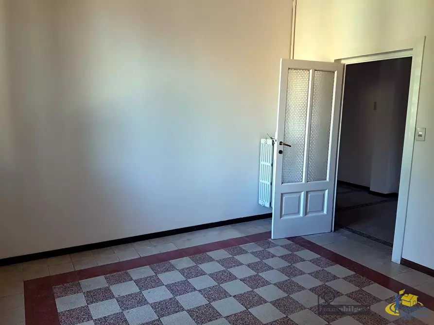 Immagine 16 di Trilocale in affitto  in Viale Tanara 13 a Parma