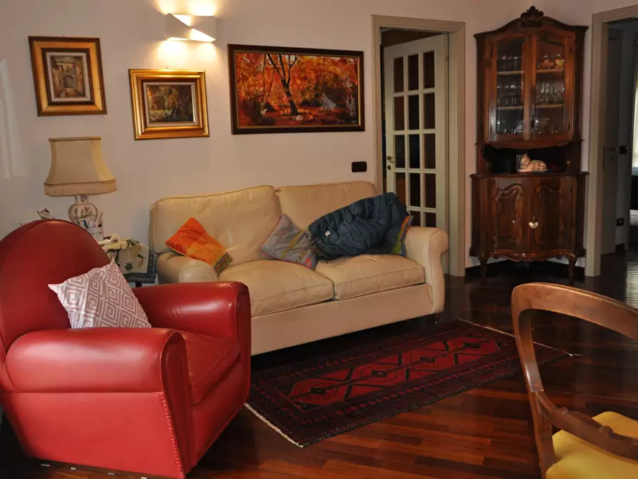 Immagine 20 di Trilocale in vendita  in Via Ulivi 24 a Collecchio