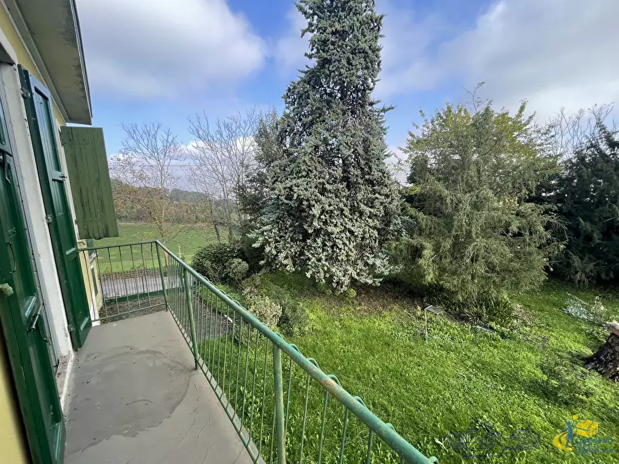 Immagine 24 di Porzione di casa in vendita  in via goiano a Langhirano