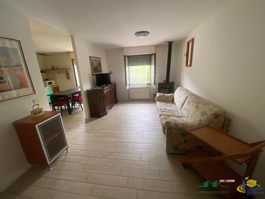 Immagine 5 di Trilocale in vendita  in località tugo ovest 62 a Berceto