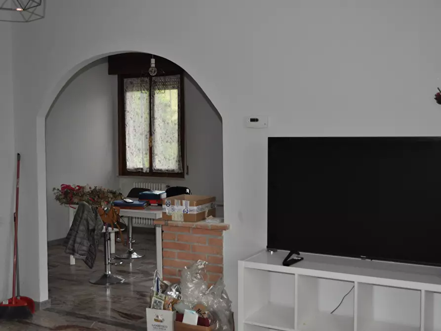 Immagine 9 di Trilocale in vendita  in via Nazionale a Fornovo Di Taro