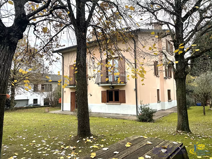 Immagine 56 di Villa in vendita  in Via Fontana Anna a Traversetolo