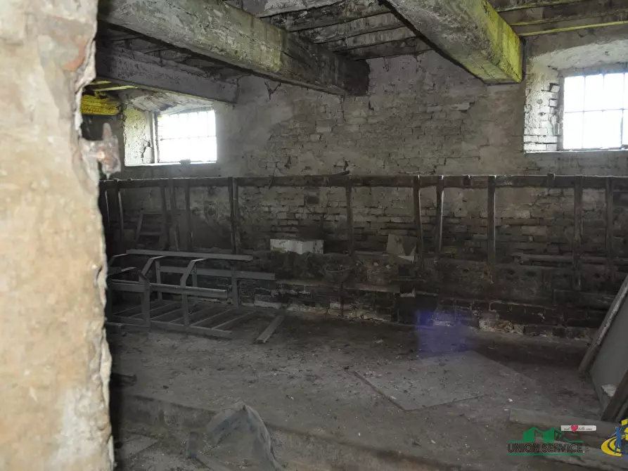Immagine 23 di Rustico / casale in vendita  in Frazione Borgonovo 29 a Sissa Trecasali