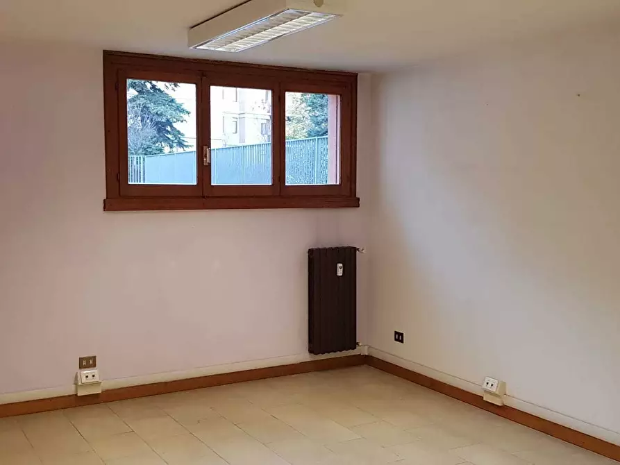 Immagine 5 di Ufficio in affitto  in Via Duccio Galimberti 16 a Parma