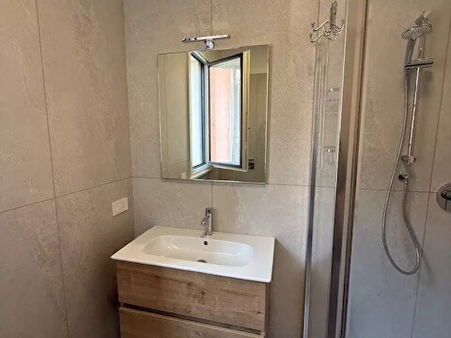 Immagine 34 di Bilocale in affitto  in Via Cassio Parmense 5 a Parma