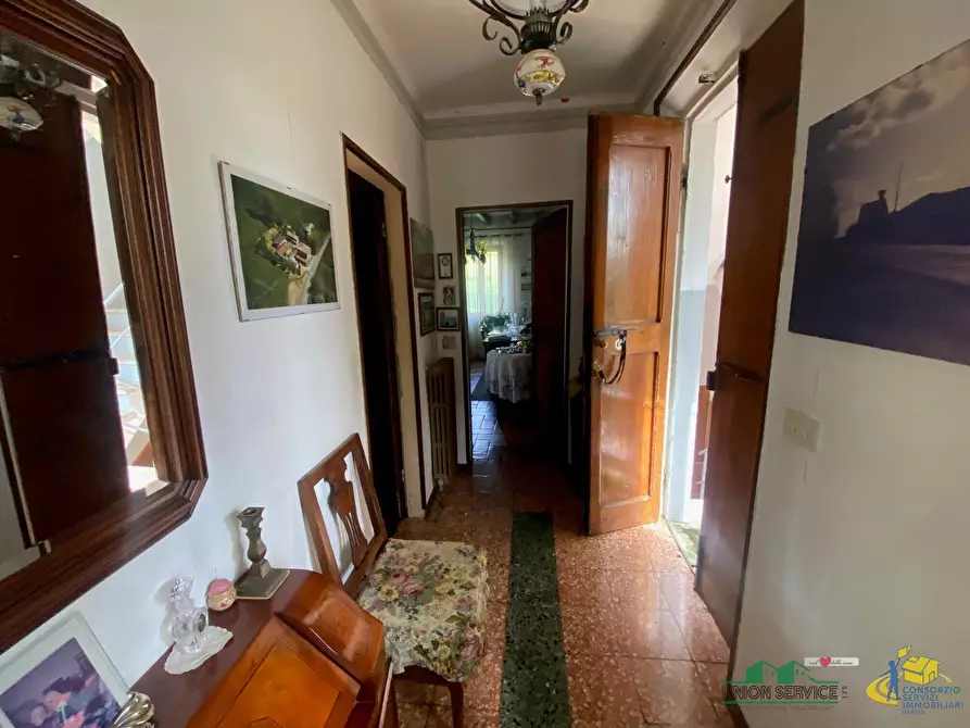 Immagine 19 di Casa indipendente in vendita  in Strada per Varano Marchesi 37 a Medesano