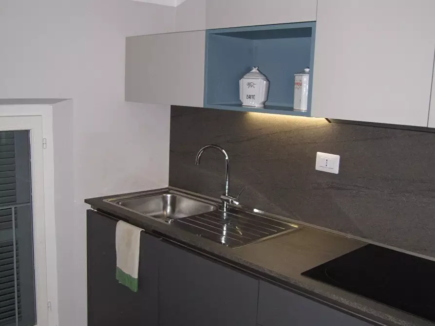 Immagine 9 di Bilocale in affitto  in Via Giuseppe Verdi a Parma