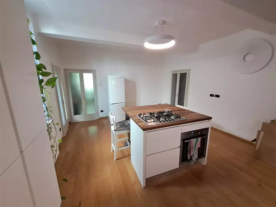 Immagine 4 di Trilocale in vendita  in Strada Giovanni Inzani 15 a Parma