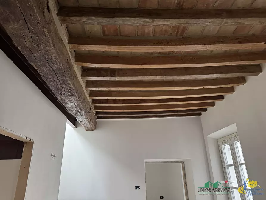 Immagine 9 di Quadrilocale in vendita  in Piazzale Corte d'Appello a Parma