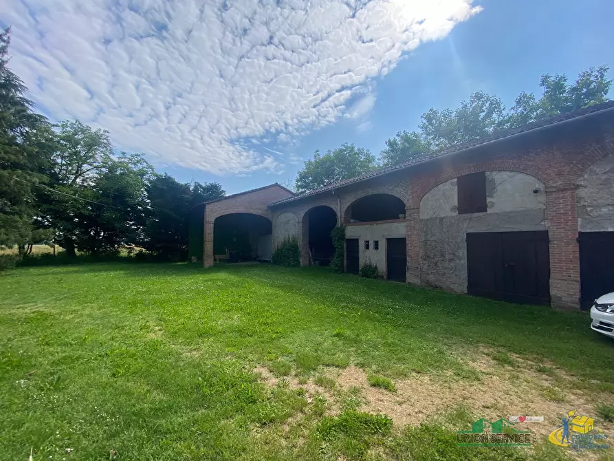 Immagine 14 di Villa in vendita  in Via Giuseppe Garibaldi 30 a Collecchio