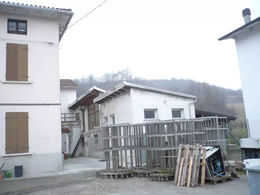 Immagine 2 di Attività artigianale in vendita  in via circonvallazione 33 a Medesano