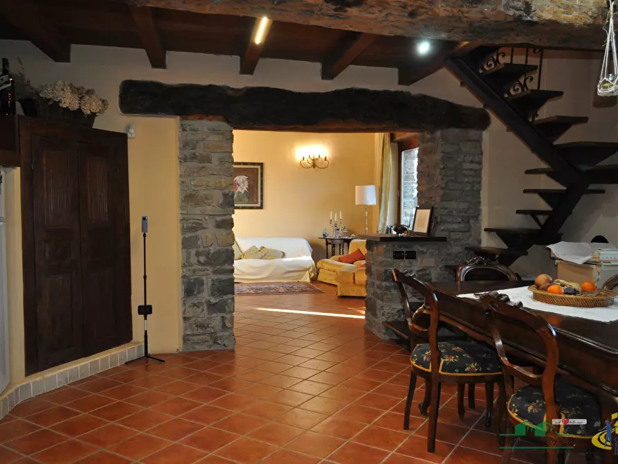 Immagine 1 di Terratetto in vendita  in Frazione Ossella a Valmozzola