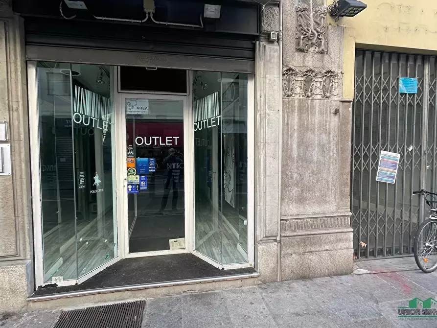 Immagine 7 di Locale commerciale in vendita  in Strada Garibaldi a Parma