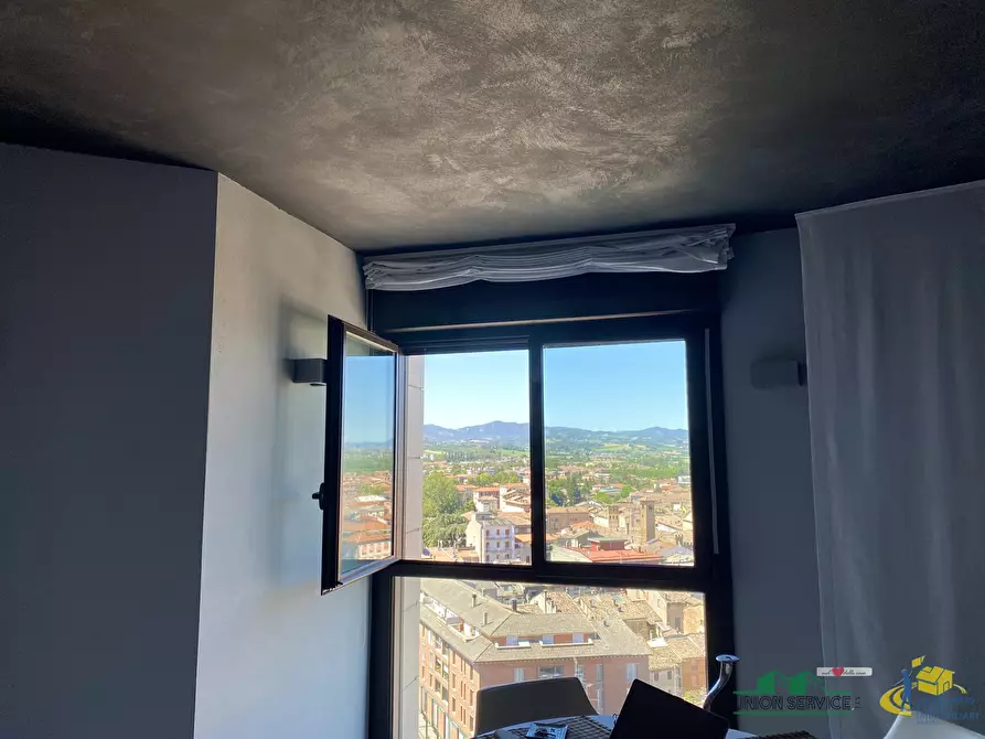 Immagine 29 di Attico in vendita  a Fidenza