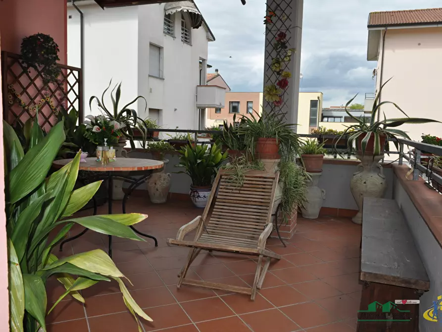 Immagine 19 di Porzione di casa in vendita  in Via Parigi a Collecchio