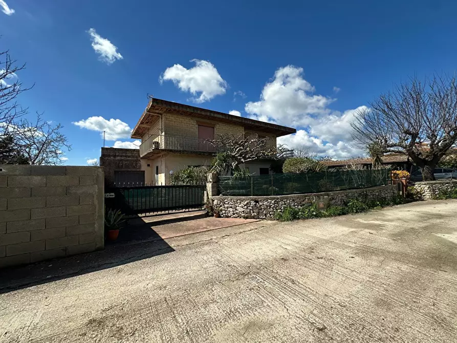 Immagine 1 di Villa in vendita  in Via Vanella 26 9 bis a Modica