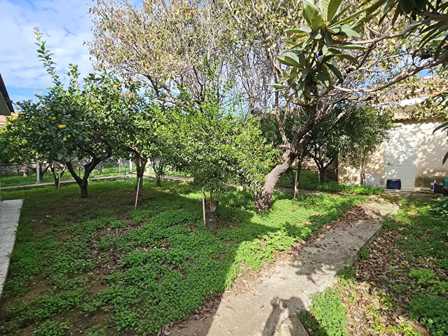 Immagine 8 di Villa in vendita  in Via Selene 27 a Modica