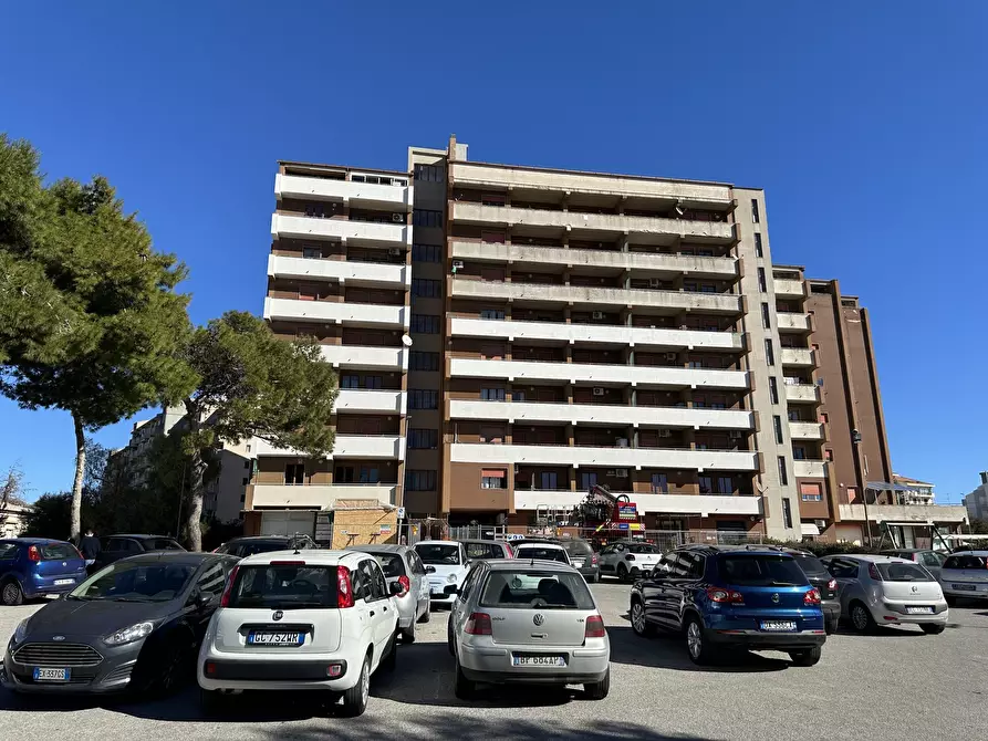 Immagine 13 di Appartamento in vendita  a Modica