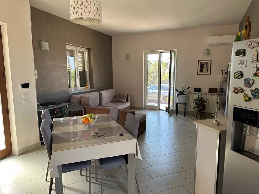 Immagine 9 di Villa in vendita  in SP44 a Modica