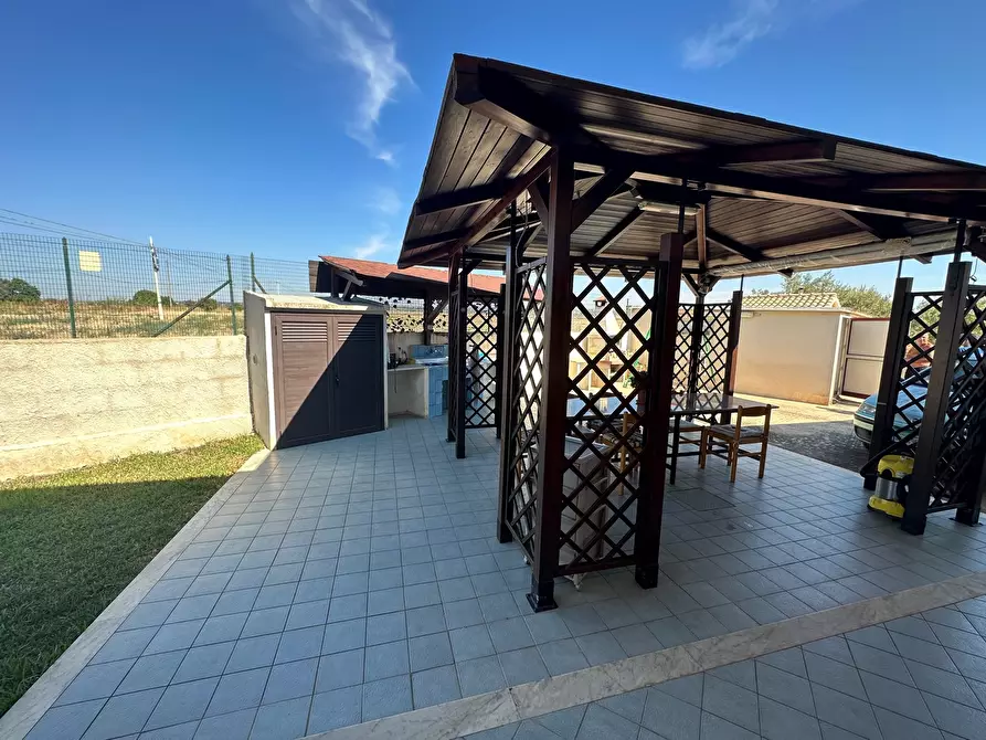 Immagine 11 di Villa in vendita  in SP44 a Modica