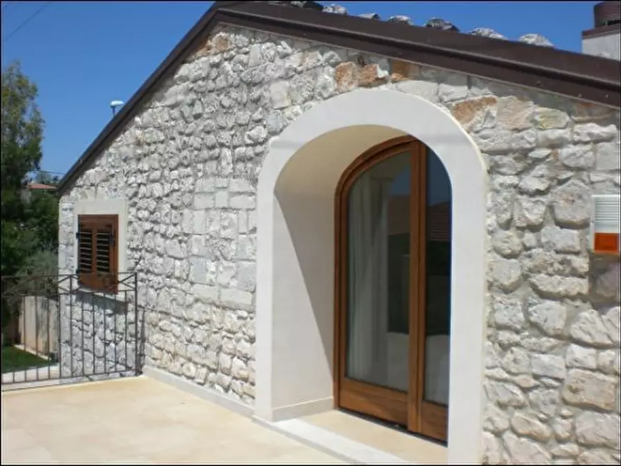 Immagine 3 di Villa in vendita  in SP43 148 a Modica