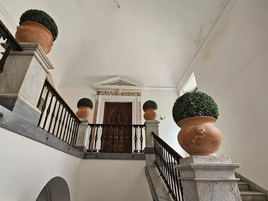 Immagine 10 di Palazzo in vendita  a Scicli