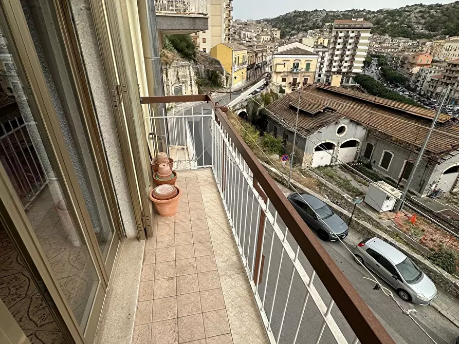Immagine 27 di Appartamento in vendita  in via Nuova S. Antonio 2 a Modica