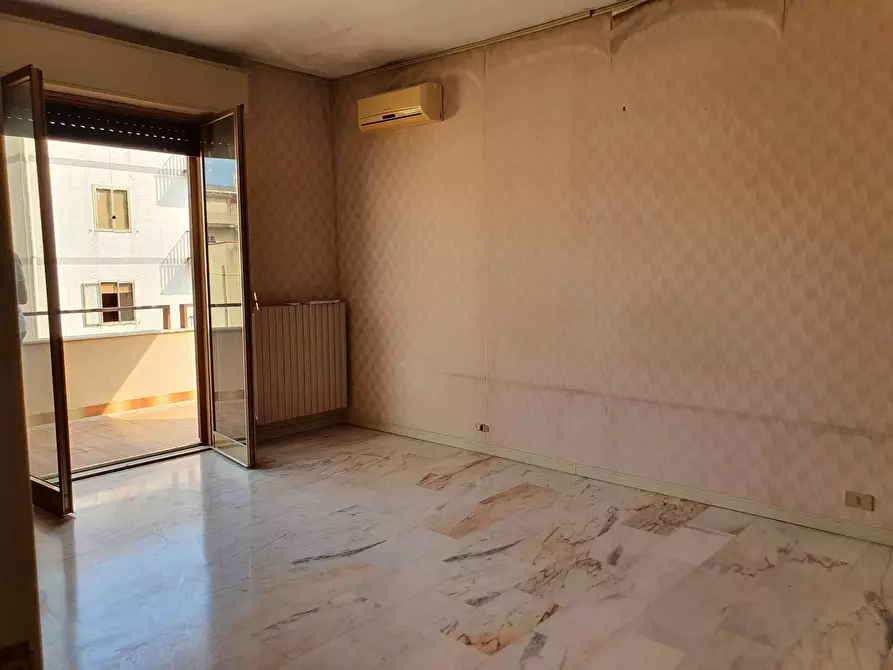 Immagine 11 di Appartamento in vendita  a Modica