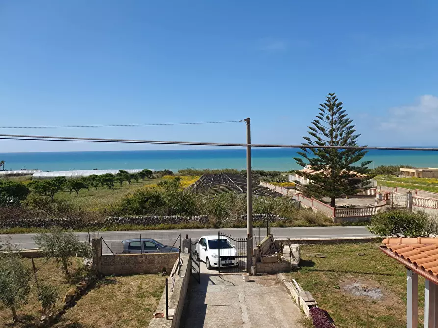 Immagine 21 di Villa in vendita  a Scicli