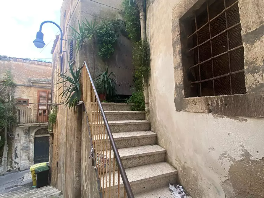 Immagine 1 di Casa indipendente in vendita  in via vico assenza rosario a Modica