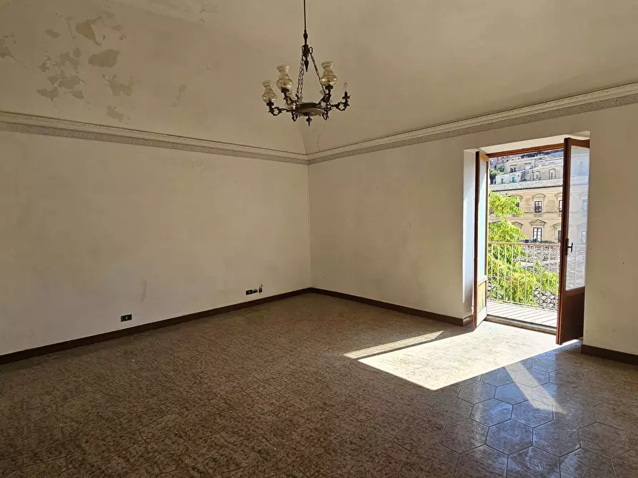 Immagine 7 di Appartamento in vendita  in Via Campailla 952 a Modica