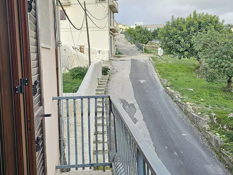 Immagine 8 di Appartamento in vendita  in Traversa III Destra Loreto 27 a Modica