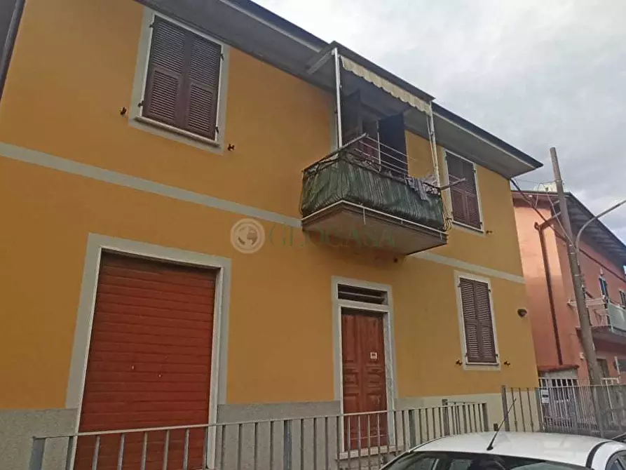 Immagine 1 di Appartamento in vendita  in Via Termo 3 a Vezzano Ligure