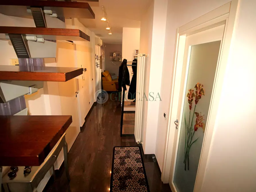 Immagine 15 di Appartamento in vendita  a Follo