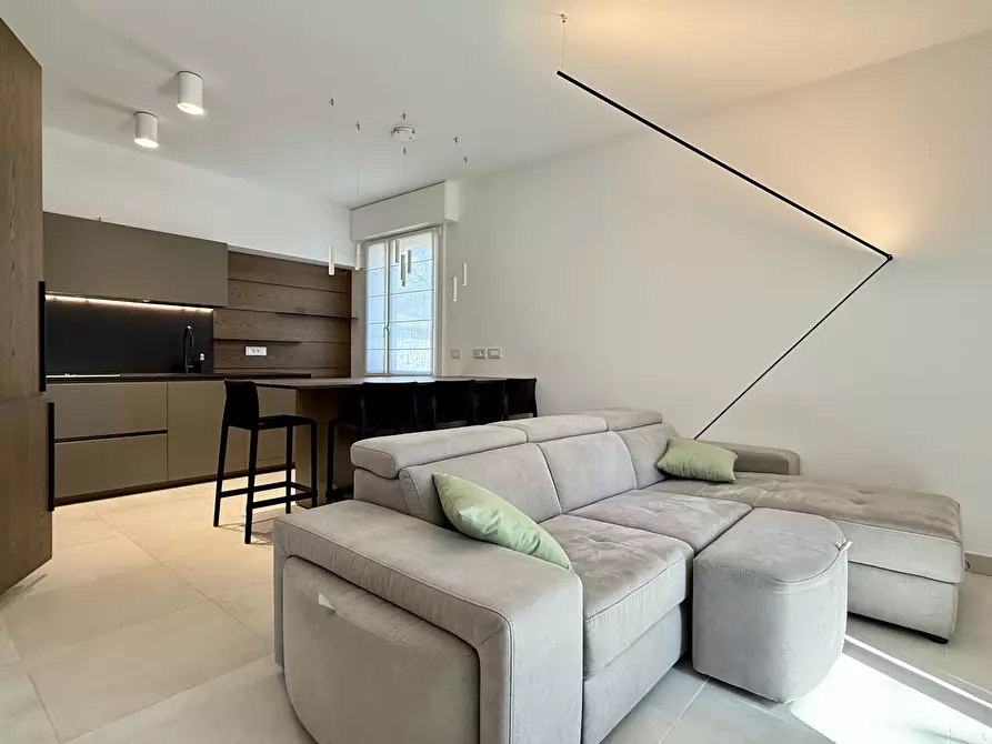 Immagine 4 di Trilocale in vendita  in Via delle Rose 31 a San Pietro In Casale