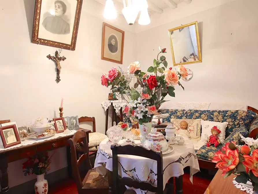 Immagine 20 di Rustico / casale in vendita  in Via Tofori a Lucca