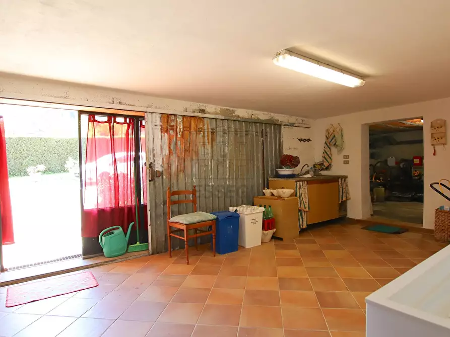 Immagine 59 di Villa in vendita  in Via Comunale Campolungo 51 a Lucca
