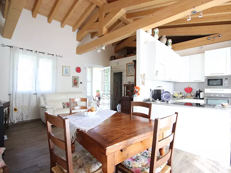 Immagine 7 di Villa in vendita  in Erta della Chiesa, Porcari 4 a Porcari