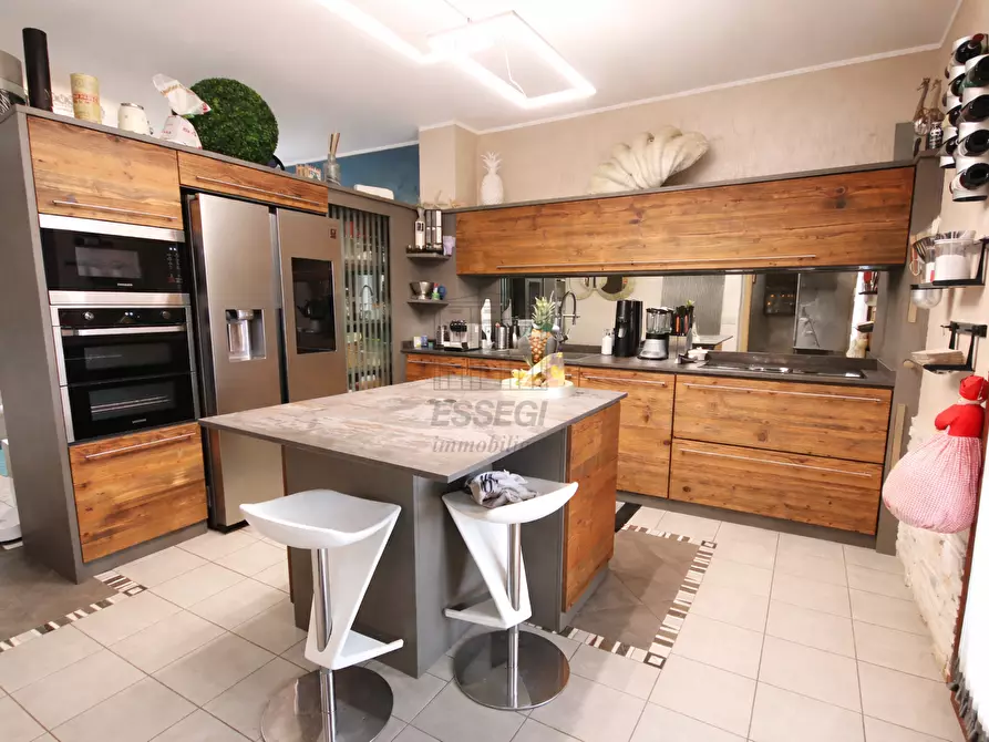 Immagine 3 di Casa indipendente in vendita  in via romana ovest, Rughi a Lucca