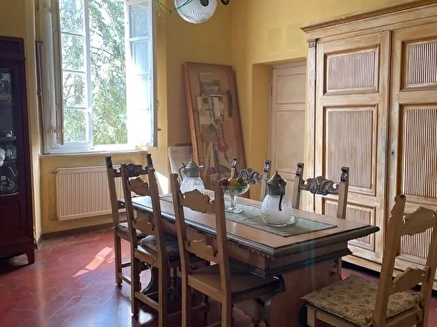 Immagine 13 di Villa in vendita  a Lucca