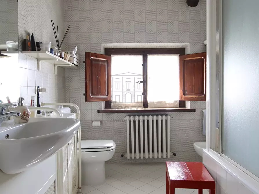 Immagine 14 di Villa in vendita  in Via Roma a Porcari