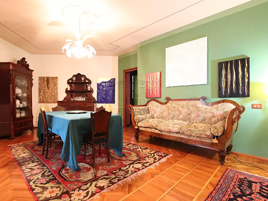 Immagine 7 di Villa in vendita  in Viale Cesare Biondi 68 a Barga