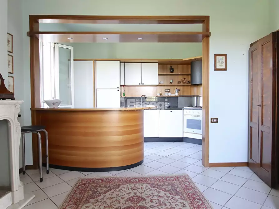 Immagine 25 di Villa in vendita  in Via del Parco 49 a Capannori