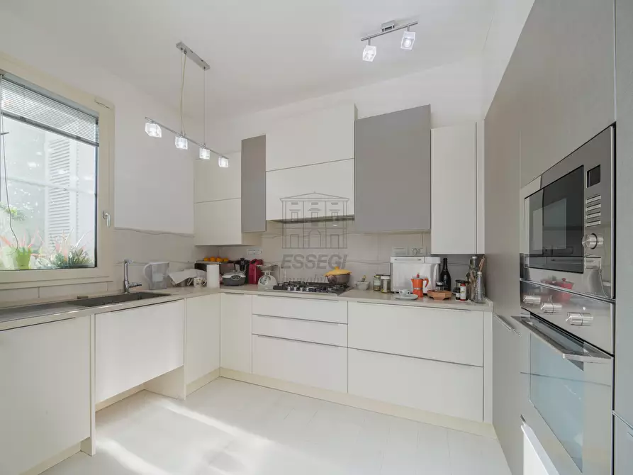 Immagine 7 di Attico in vendita  in Via delle Tagliate 114 a Lucca