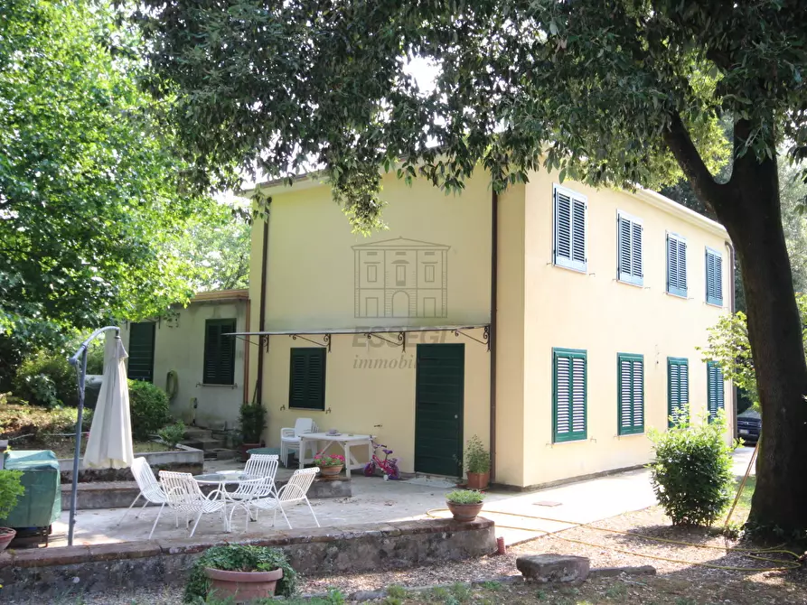 Immagine 25 di Villa in vendita  in Via della Chiesa VII 351 a Lucca
