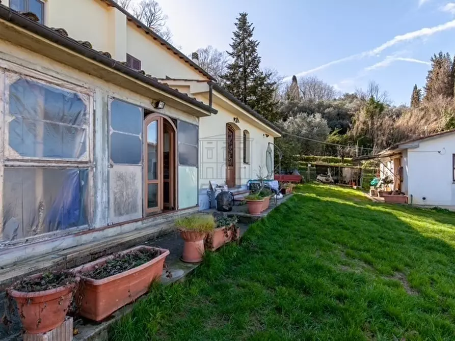 Immagine 10 di Rustico / casale in vendita  in Via della Pollicchia 145 a Lucca