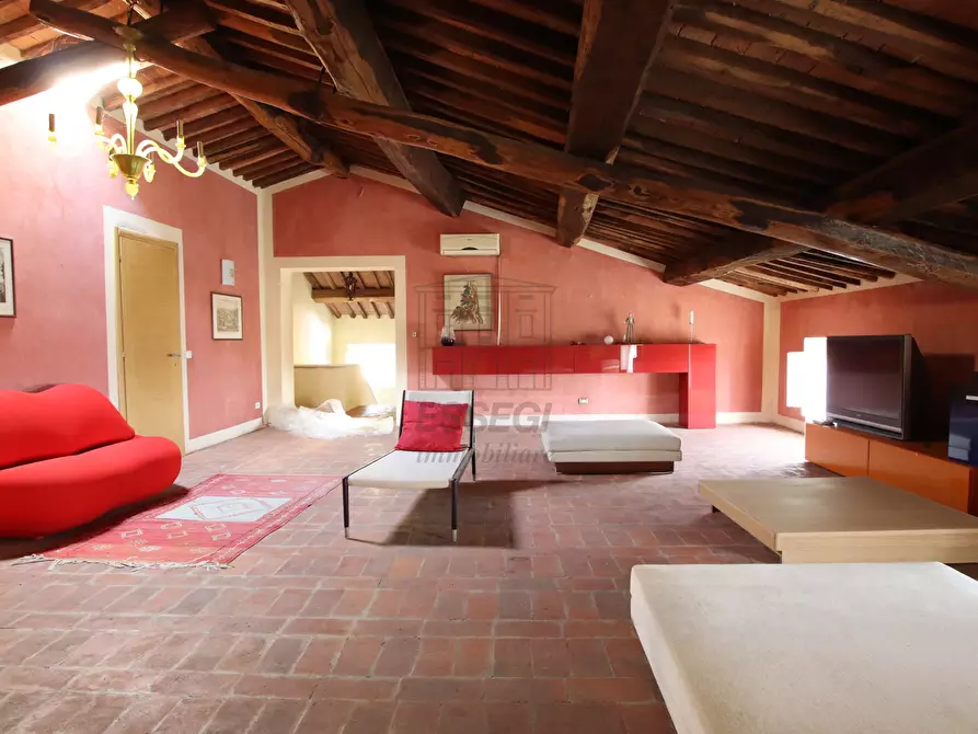 Immagine 30 di Villa in vendita  in Via del Cimitero ⅩⅩⅠⅠⅠ 676 a Lucca