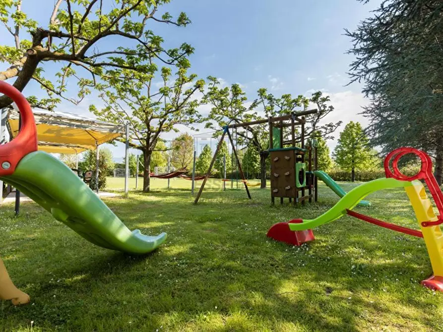 Immagine 10 di Rustico / casale in vendita  in Via di Rocchino 60 a Lucca